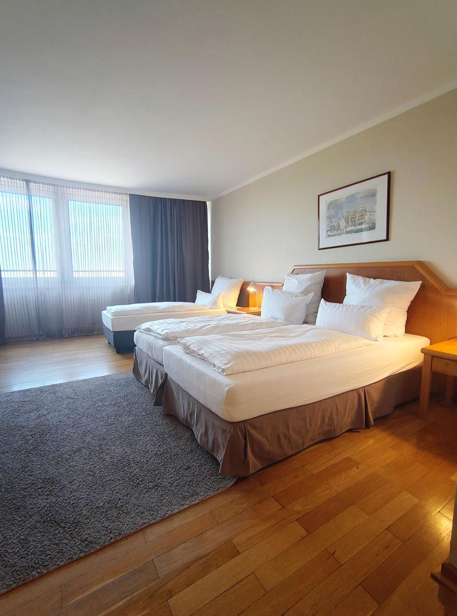 Hotel Luebecker Hof Штоккельсдорф Экстерьер фото